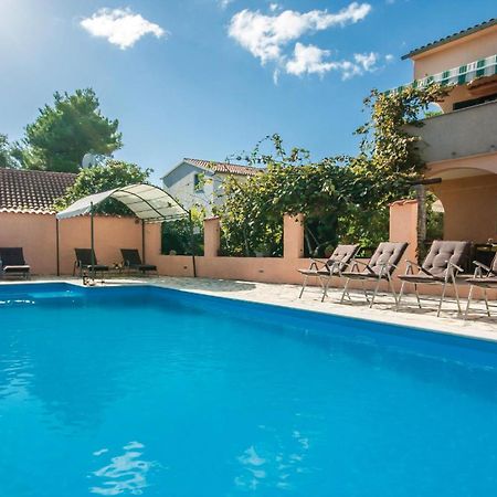 Awesome Apartment In Jadrija With Wifi Εξωτερικό φωτογραφία